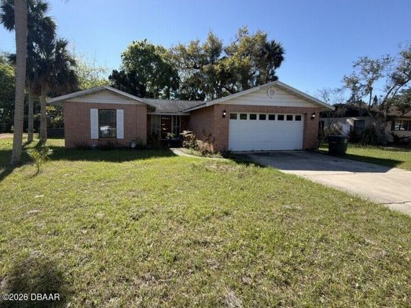 309 Georgetowne Boulevard, Daytona Beach, FL 32119