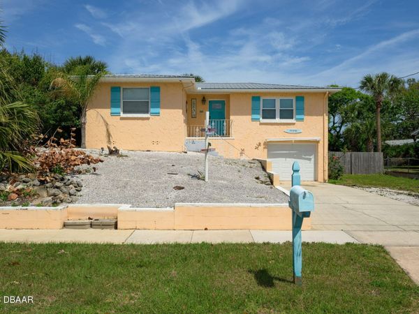 329 Euclid Avenue, Daytona Beach, FL 32118