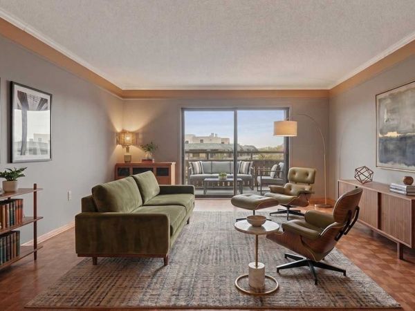 400 Groveland Avenue, Unit 708, Minneapolis, MN 55403