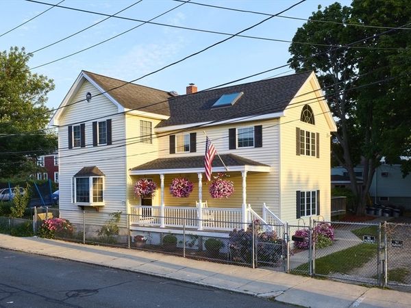 176 Coleridge St, Boston, MA 02128