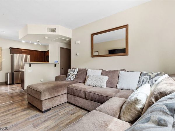 2110 Los Feliz Street , Unit 1039, Las Vegas, NV 89156