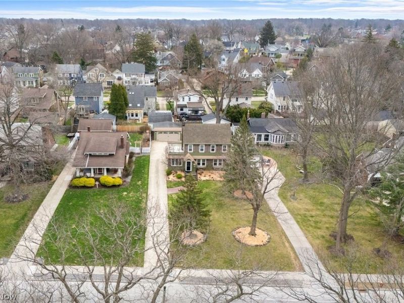 2135 Riverside Drive , Lakewood, OH 44107 Photo 2