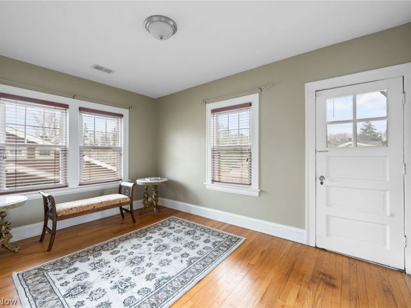 2135 Riverside Drive , Lakewood, OH 44107 Photo 21