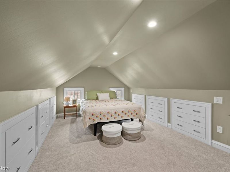 2135 Riverside Drive , Lakewood, OH 44107 Photo 29