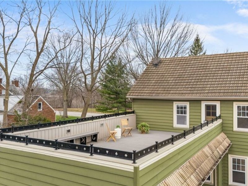 2135 Riverside Drive , Lakewood, OH 44107 Photo 3