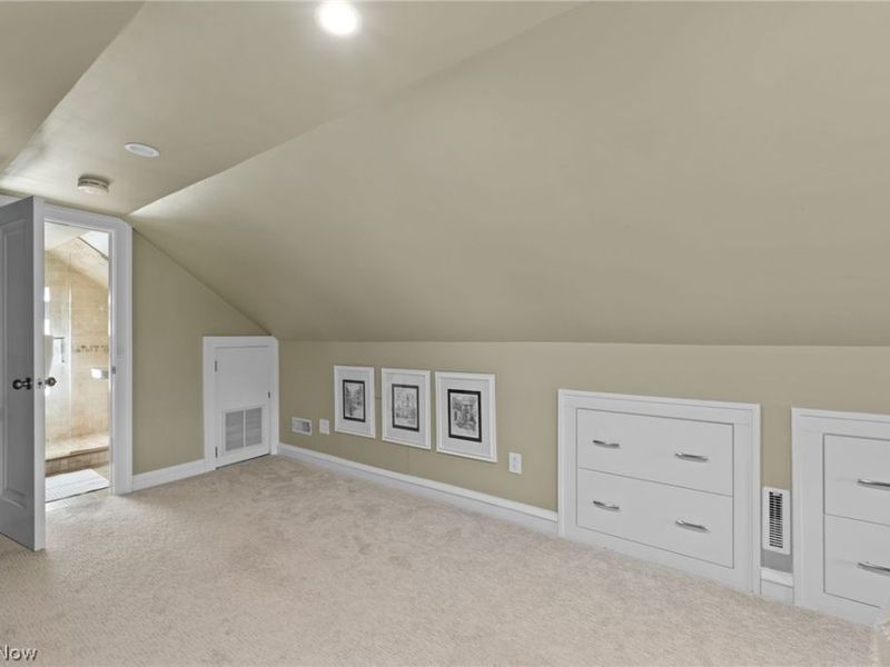 2135 Riverside Drive , Lakewood, OH 44107 Photo 30