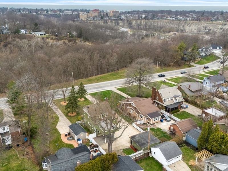 2135 Riverside Drive , Lakewood, OH 44107 Photo 45