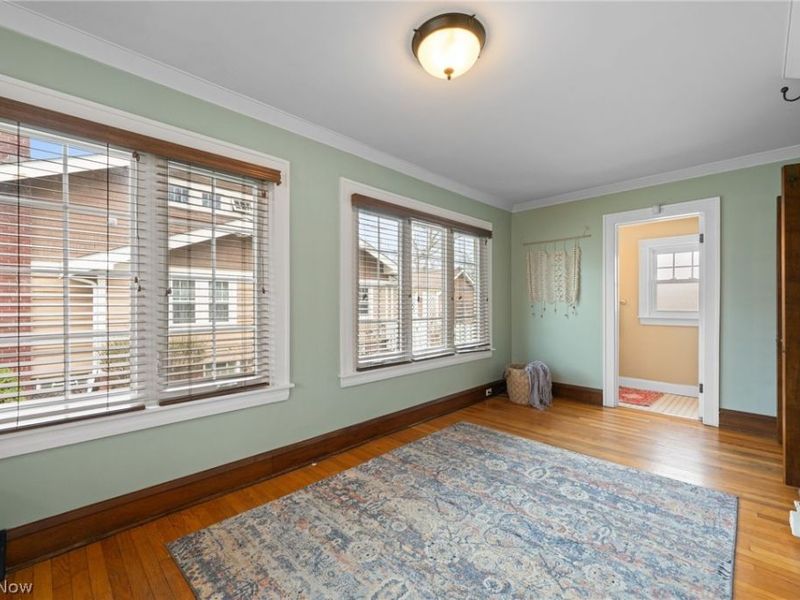 2135 Riverside Drive , Lakewood, OH 44107 Photo 9