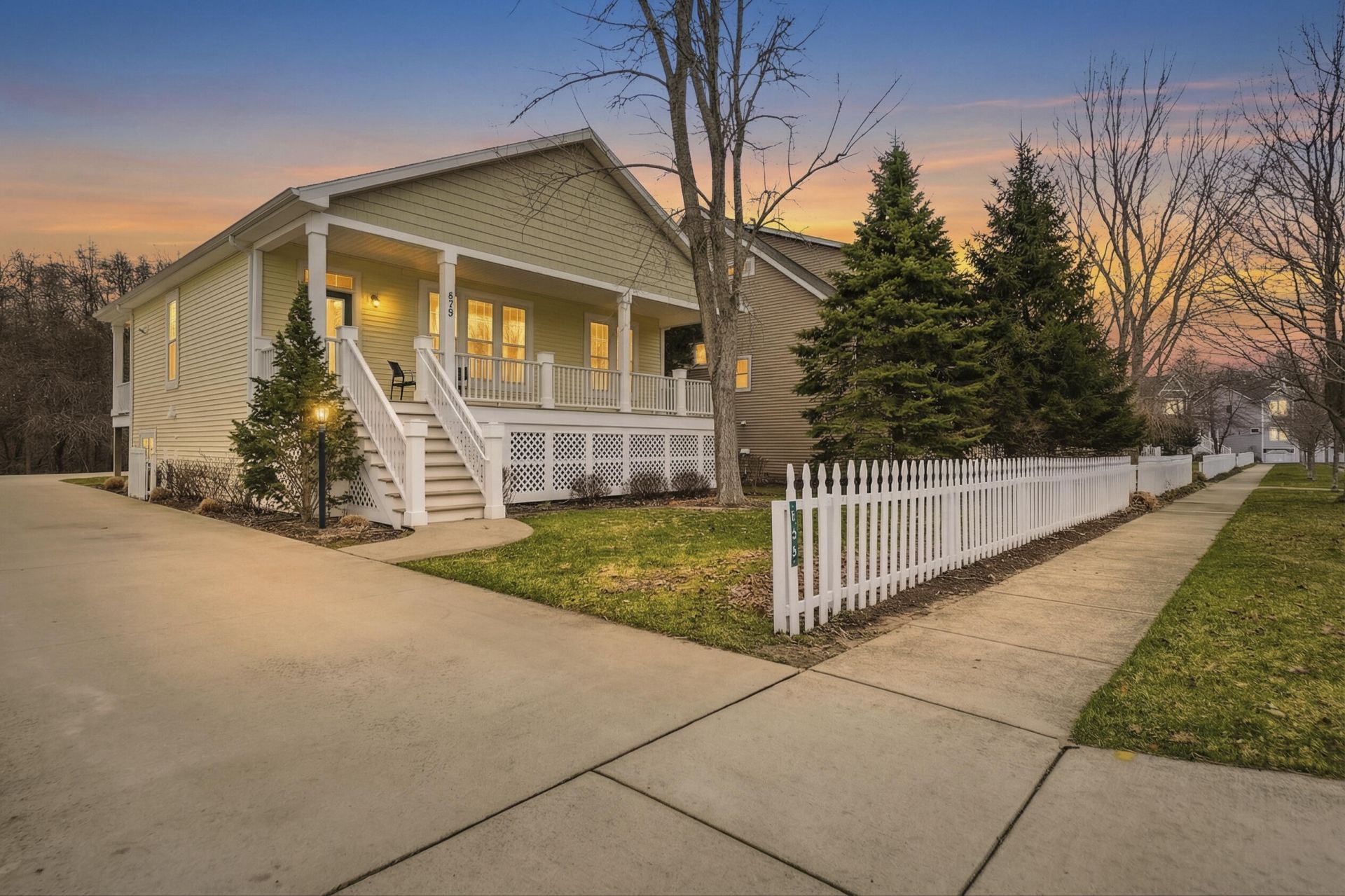 439 Summer Grove Drive, Unit 14, Douglas, MI 49406 Main Photo