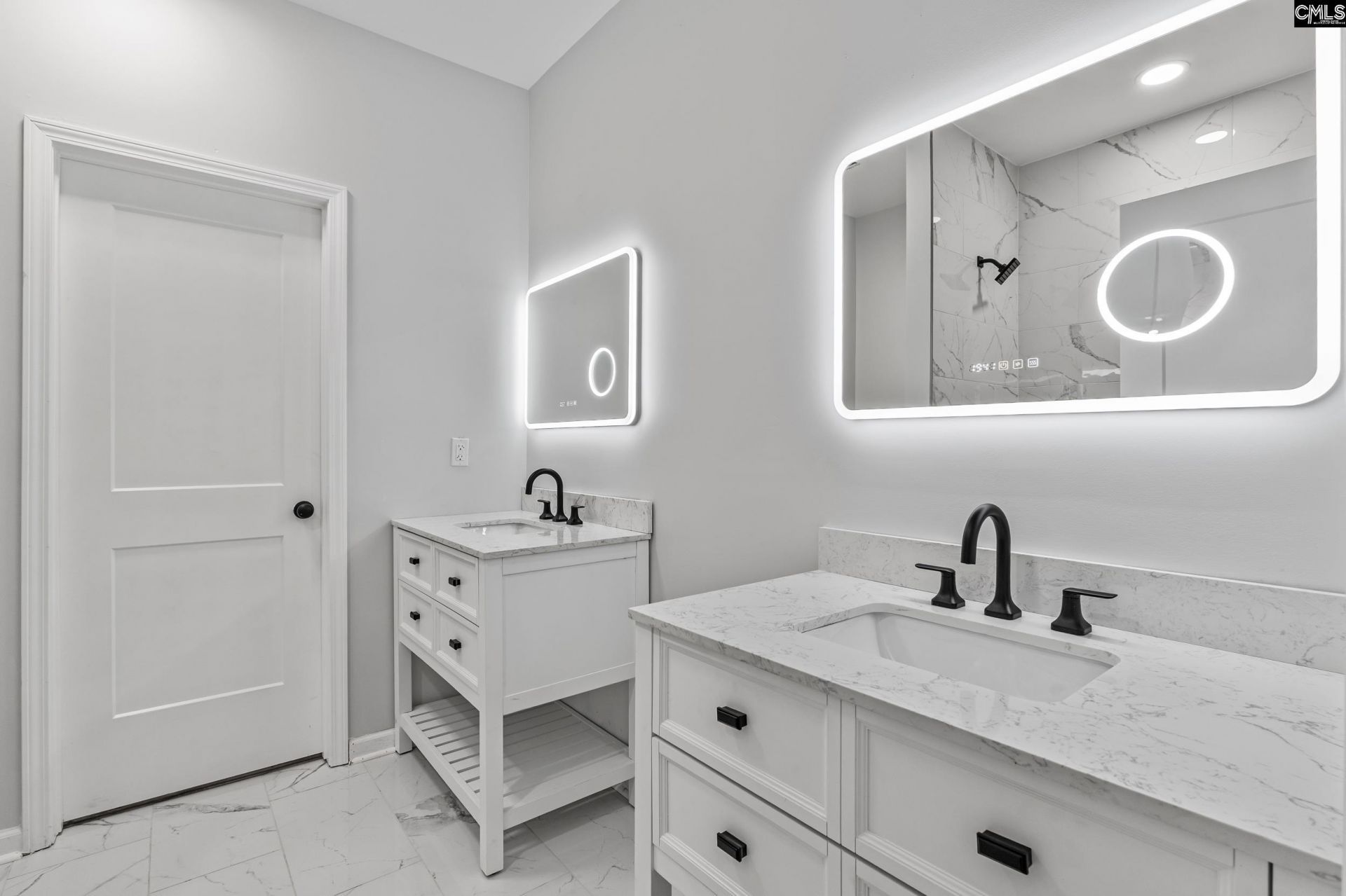 209 Lincolnshire Boulevard  Photo 15