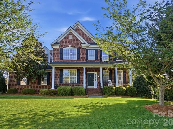 6712 Old Persimmon Drive, Charlotte, NC 28227