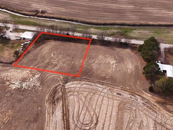 1 South Hwy 91 , Walnut Ridge, AR 72476