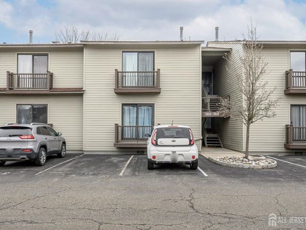 1614 Spruce Hills Drive , Glen Gardner, NJ 08826