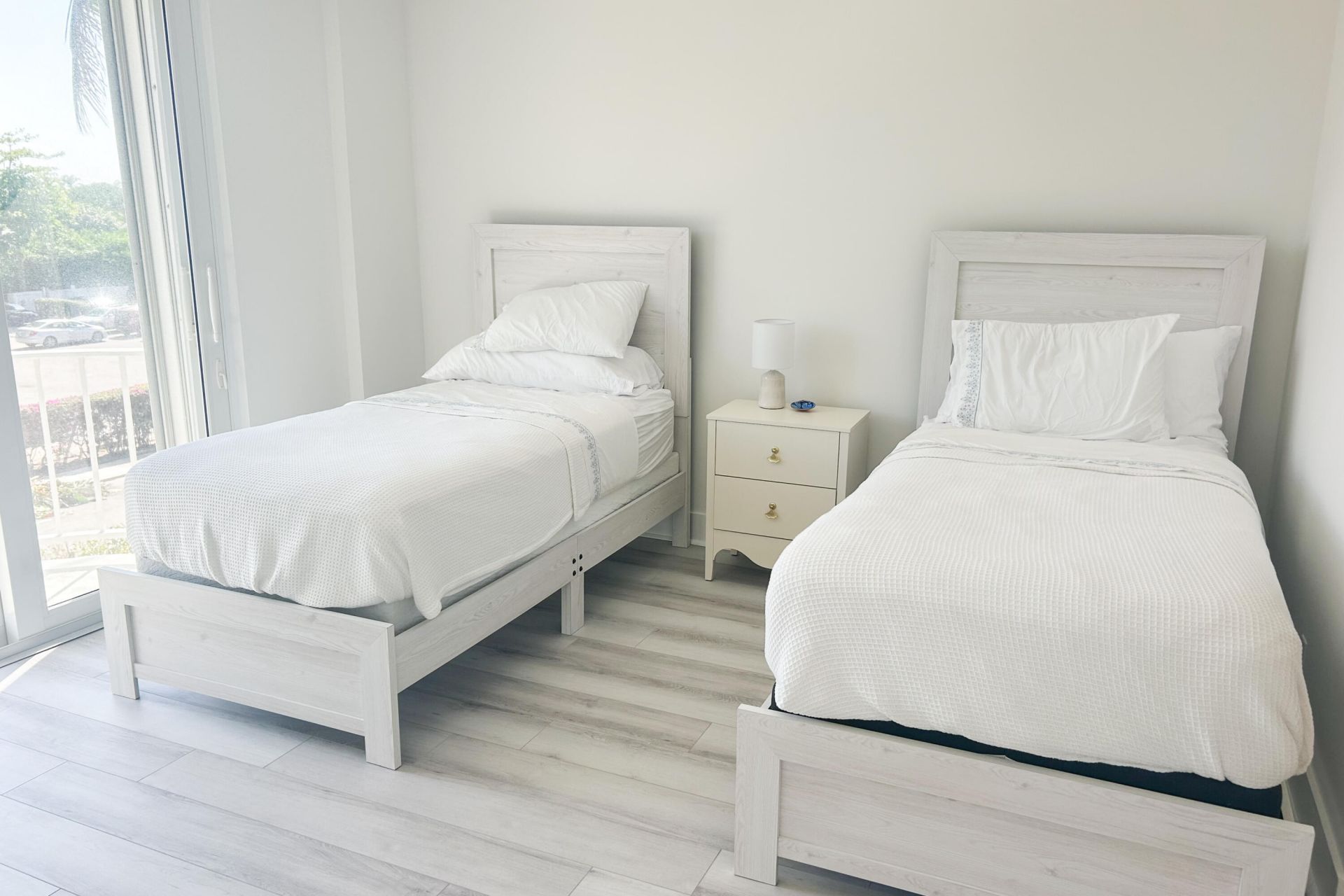 100 Worth Avenue, Unit 320, Palm Beach, FL 33480 Photo