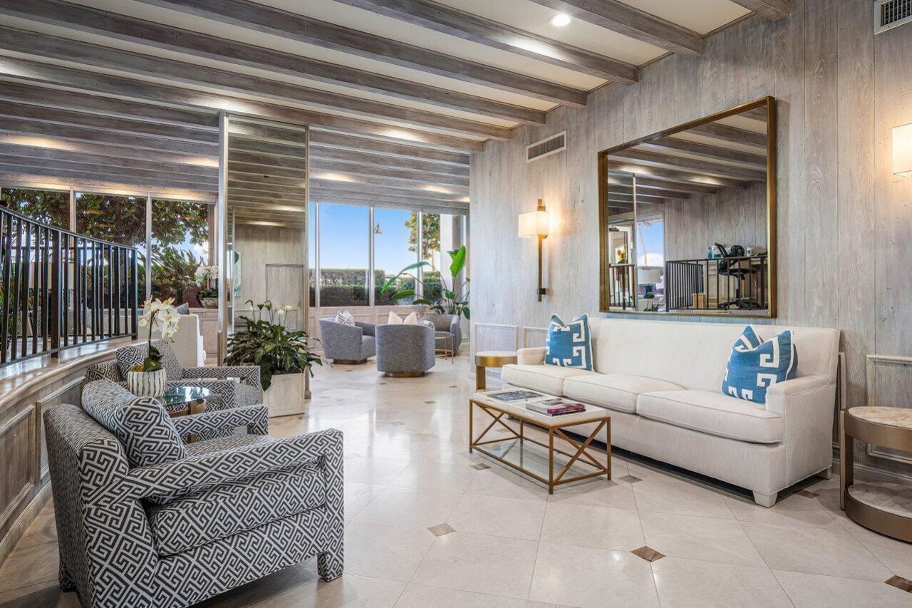 100 Worth Avenue, Unit 320, Palm Beach, FL 33480 Photo