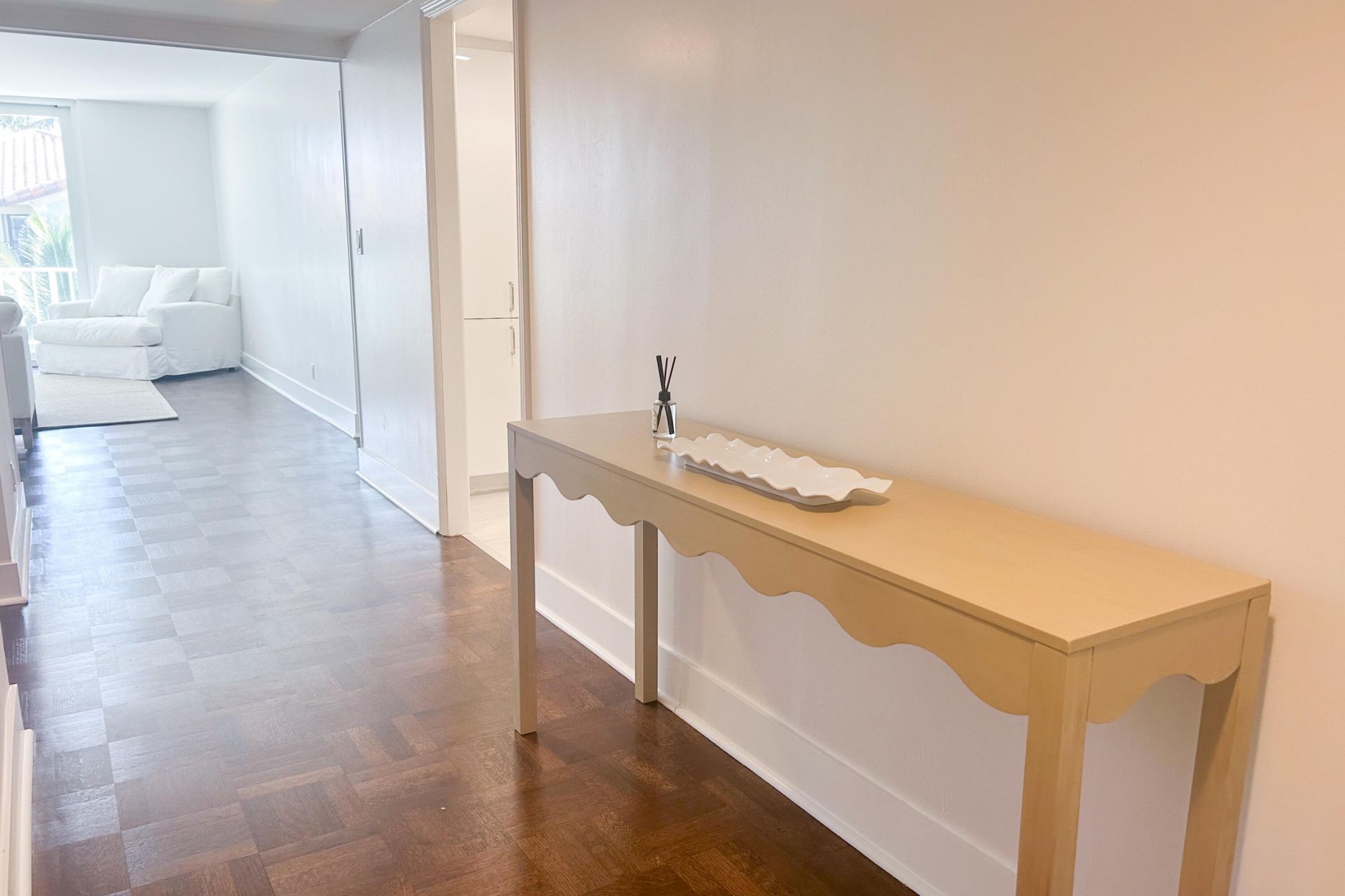 100 Worth Avenue, Unit 320, Palm Beach, FL 33480 Photo