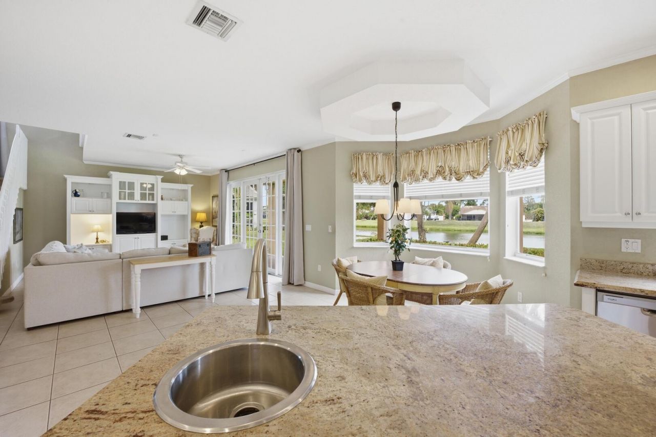 2462 Westmont Place, Royal Palm Beach, FL 33411 Photo