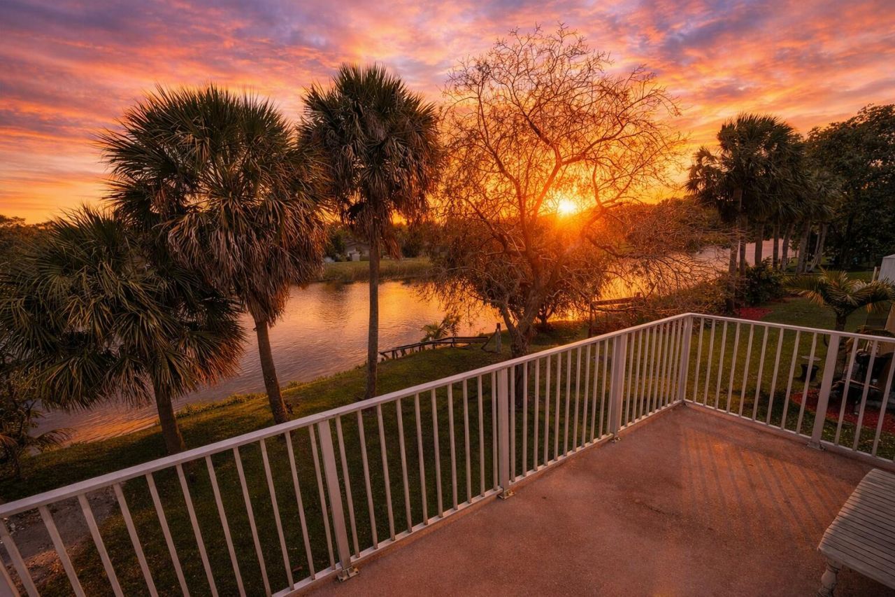 2462 Westmont Place, Royal Palm Beach, FL 33411 Photo