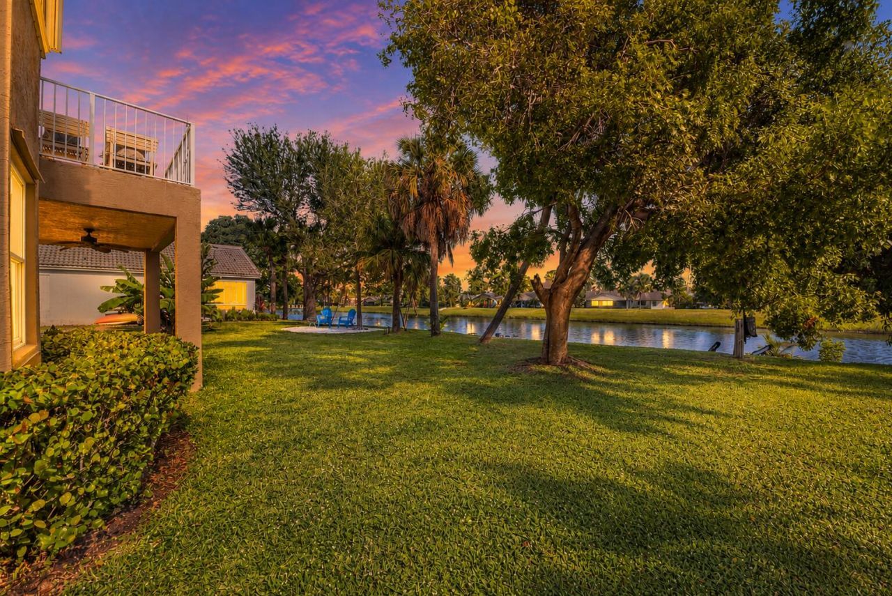 2462 Westmont Place, Royal Palm Beach, FL 33411 Photo