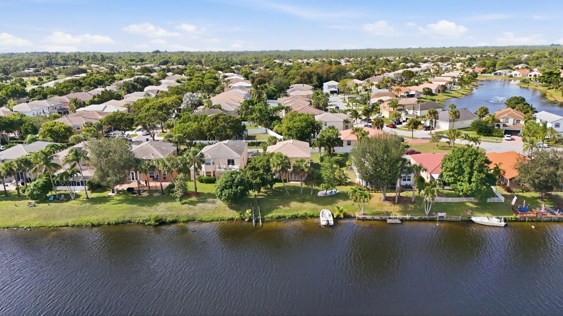 2462 Westmont Place, Royal Palm Beach, FL 33411 Photo