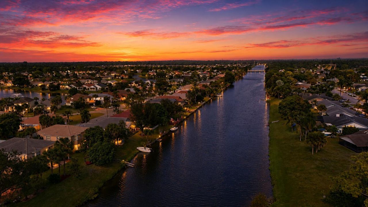 2462 Westmont Place, Royal Palm Beach, FL 33411 Photo