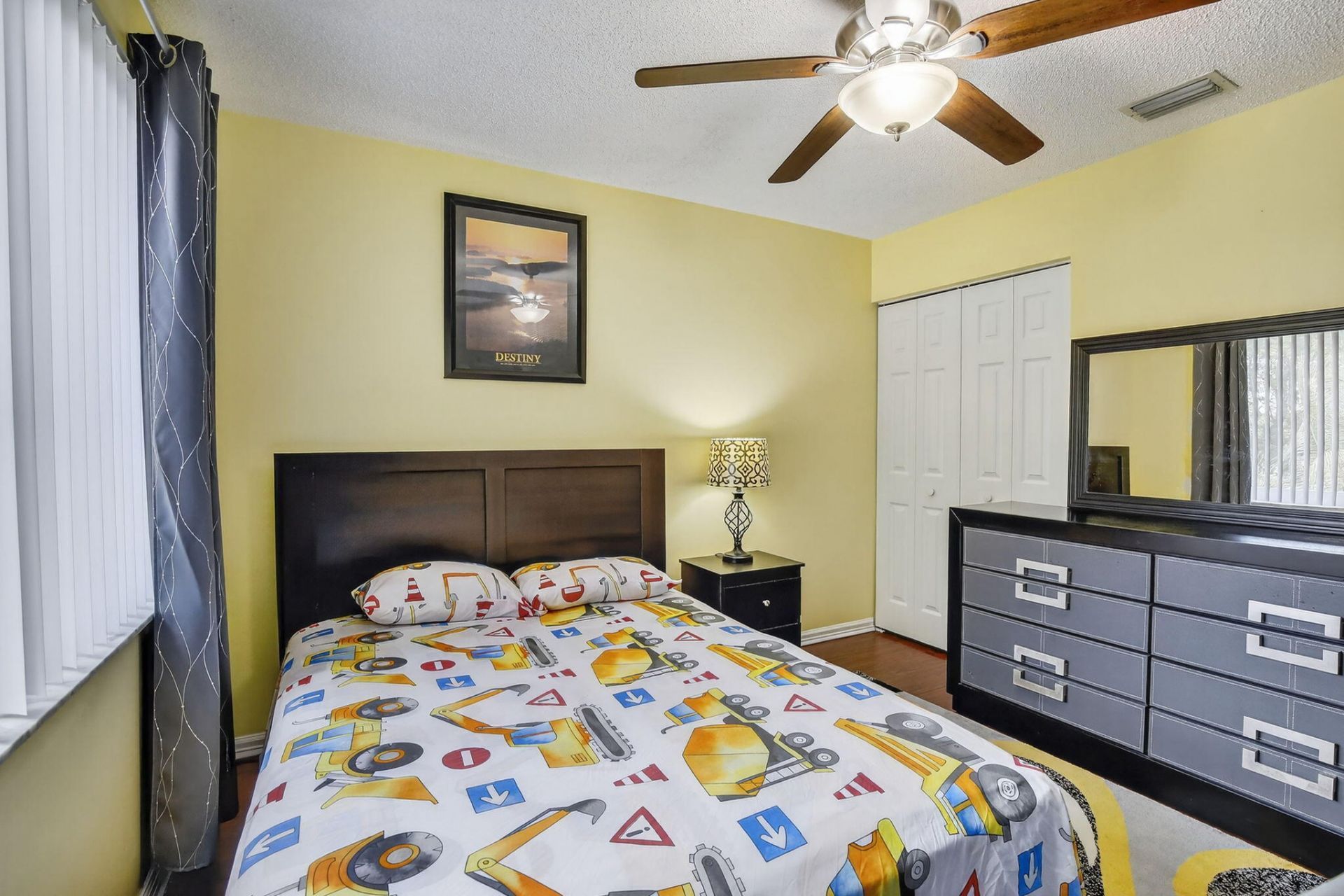 5449 NW 95th Avenue, Sunrise, FL 33351 Photo