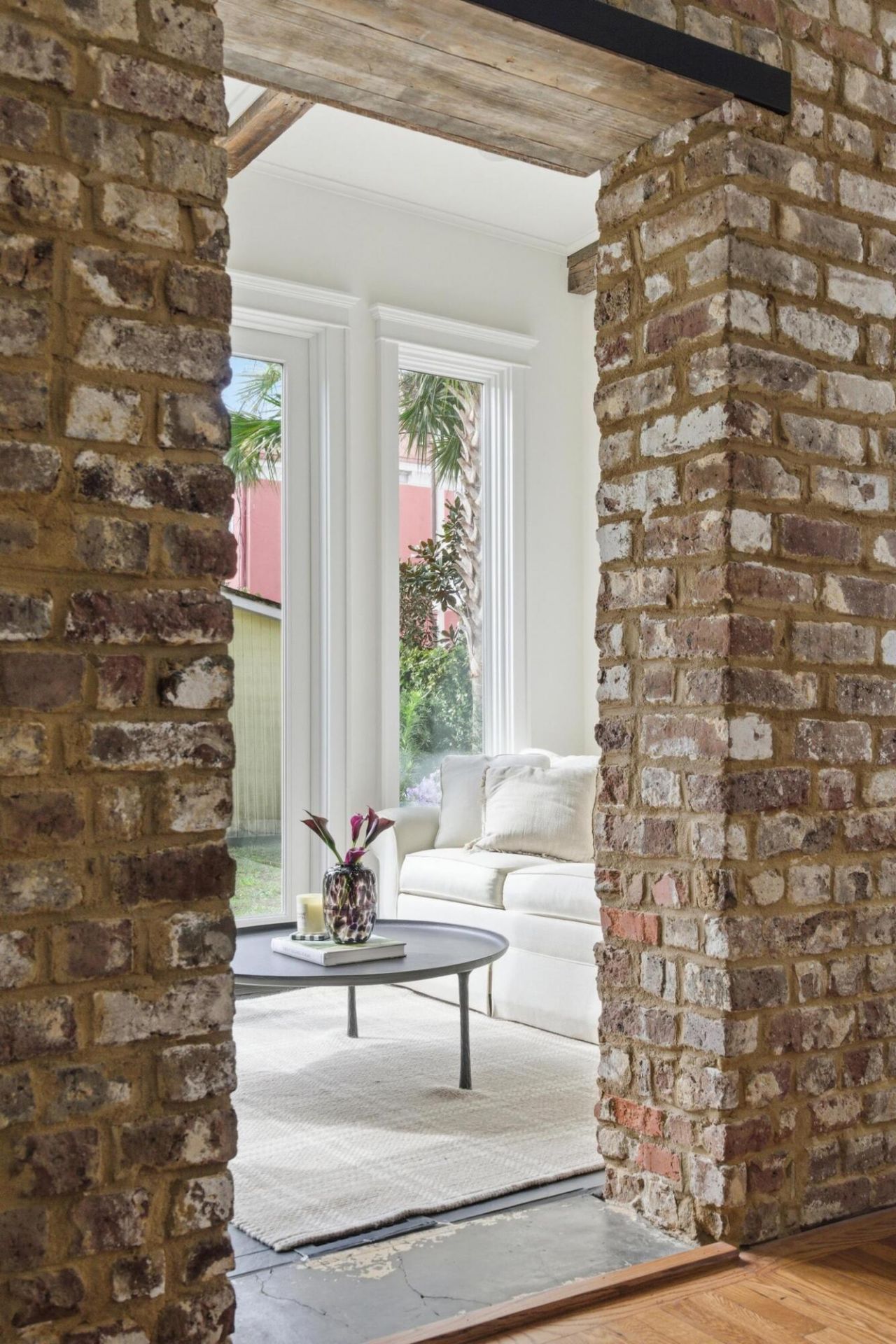 87 1/2 1/4 Warren Street Photo 21