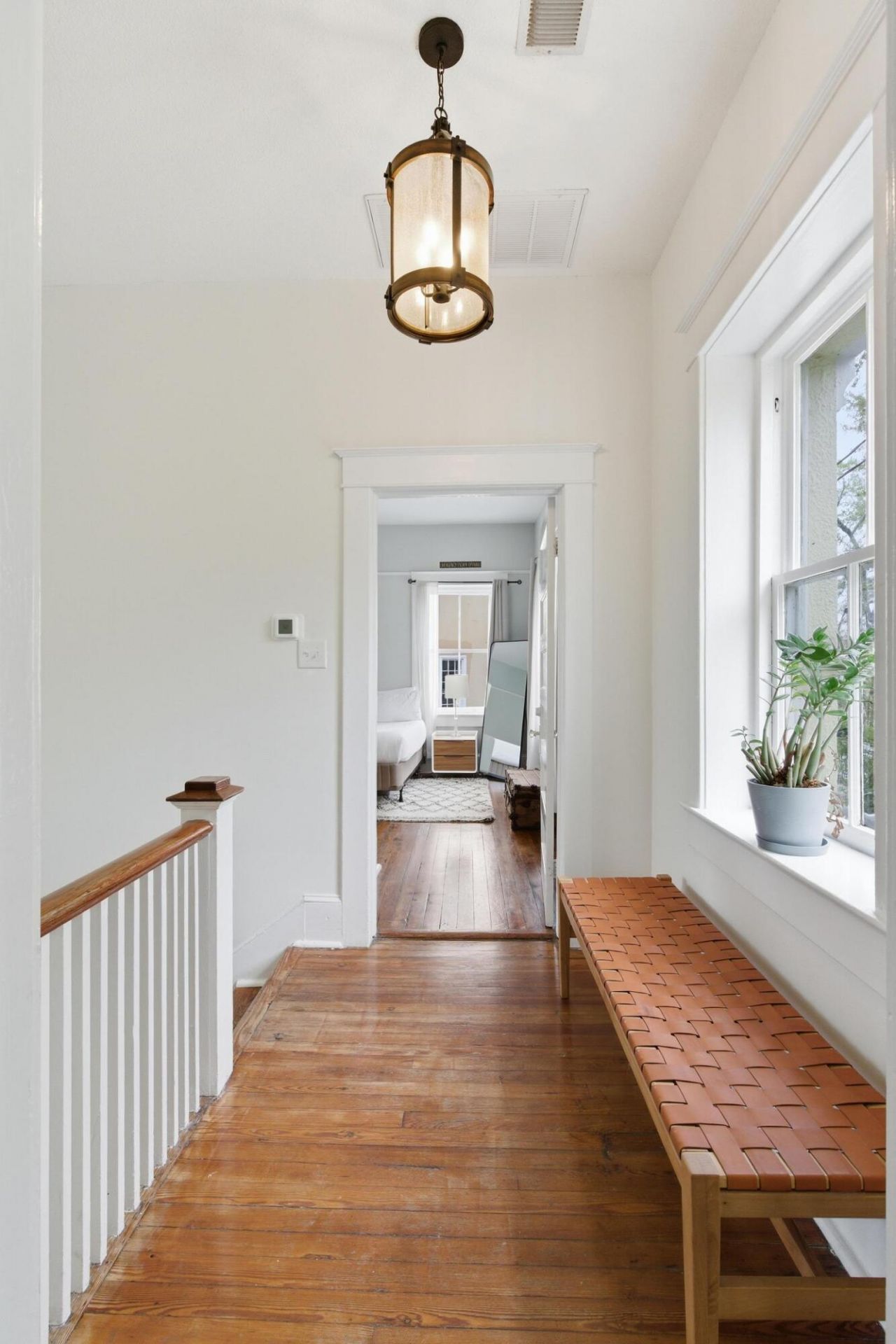 87 1/2 1/4 Warren Street Photo 34