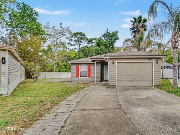 3819 AUTUMN LEAF Court, Jacksonville, FL 32246