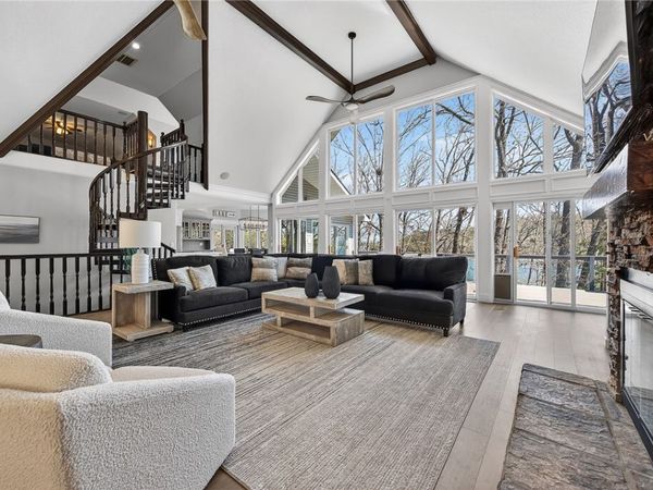 8354 Hopper Road , Rogers, AR 72756