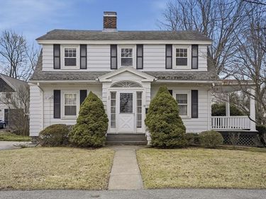 18 Davidson Road, Worcester, MA 01605