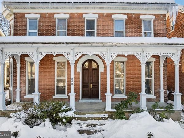 240 FRANKLIN STREET , Unit 2, ALBURTIS, PA 18011