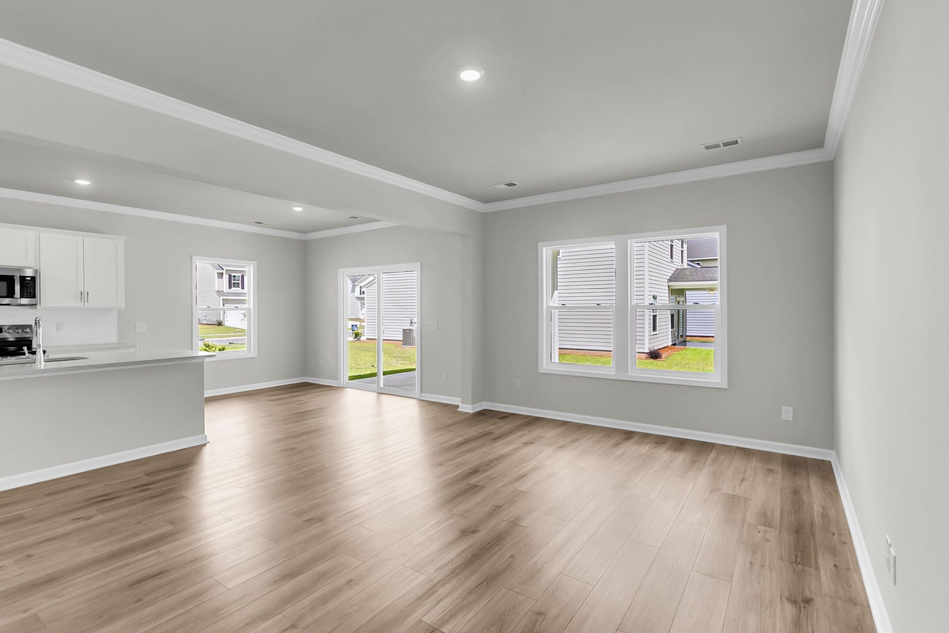 228 Central Creek Drive Photo 19