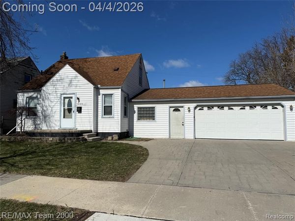 1620 Pingree Avenue, Lincoln Park, MI 48146