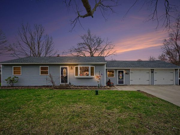 5830 Leon Drive, Scotts, MI 49088