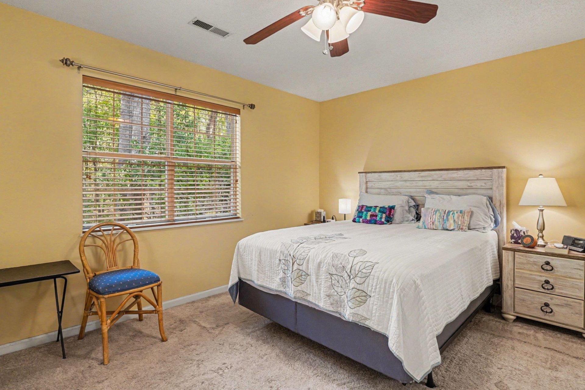 673 Bluebird Ln. Photo 14