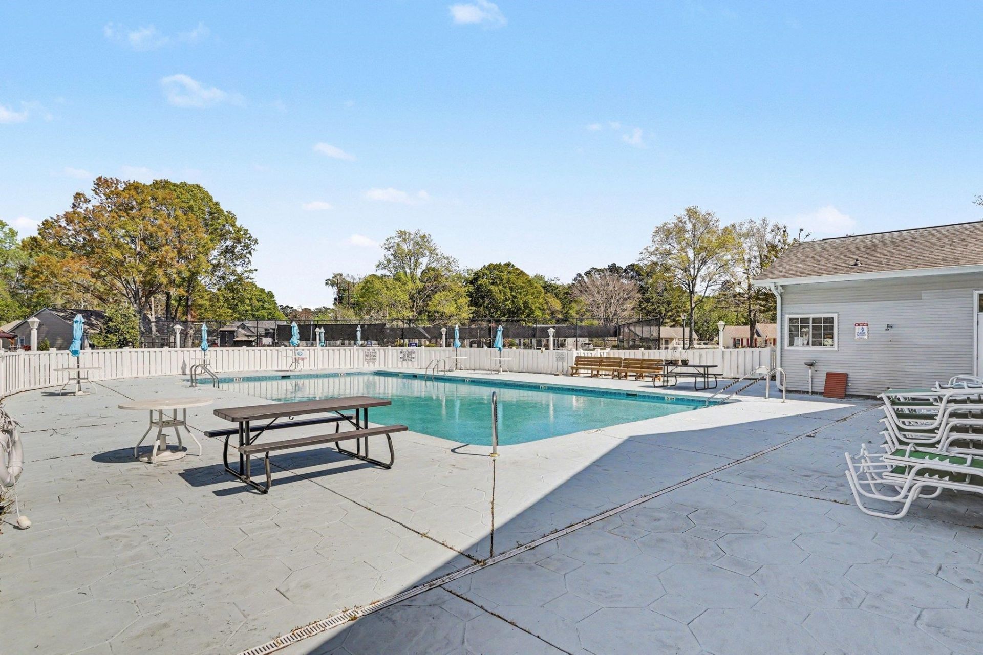 673 Bluebird Ln. Photo 29