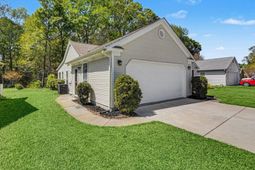 673 Bluebird Ln. photo 4