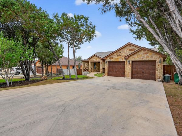 4 Redwood CIR , Wimberley, TX 78676