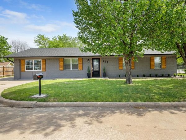 610 S 10th Street, Sanger, TX 76266