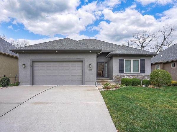 4008 NE Grant Street, Lee's Summit, MO 64064