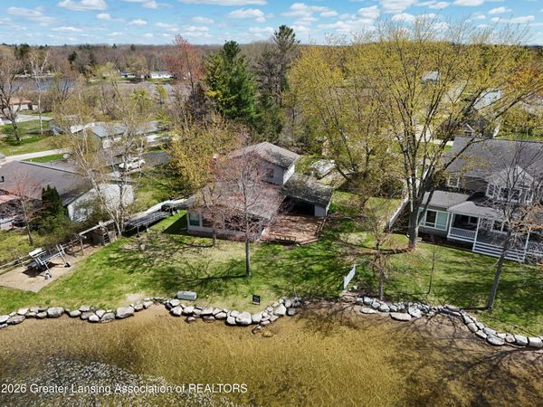 9471 Peninsula Drive, Mecosta, MI 49332