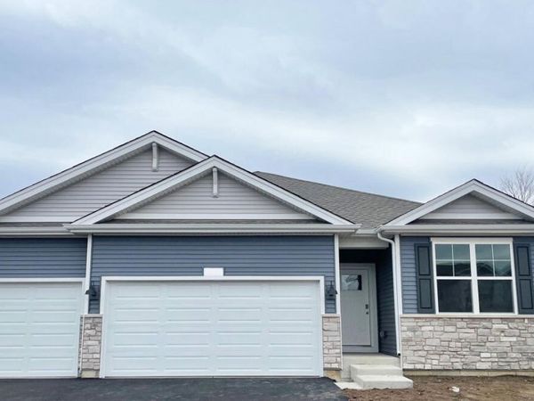 5746 Hunter Dr, Mount Pleasant, WI 53406