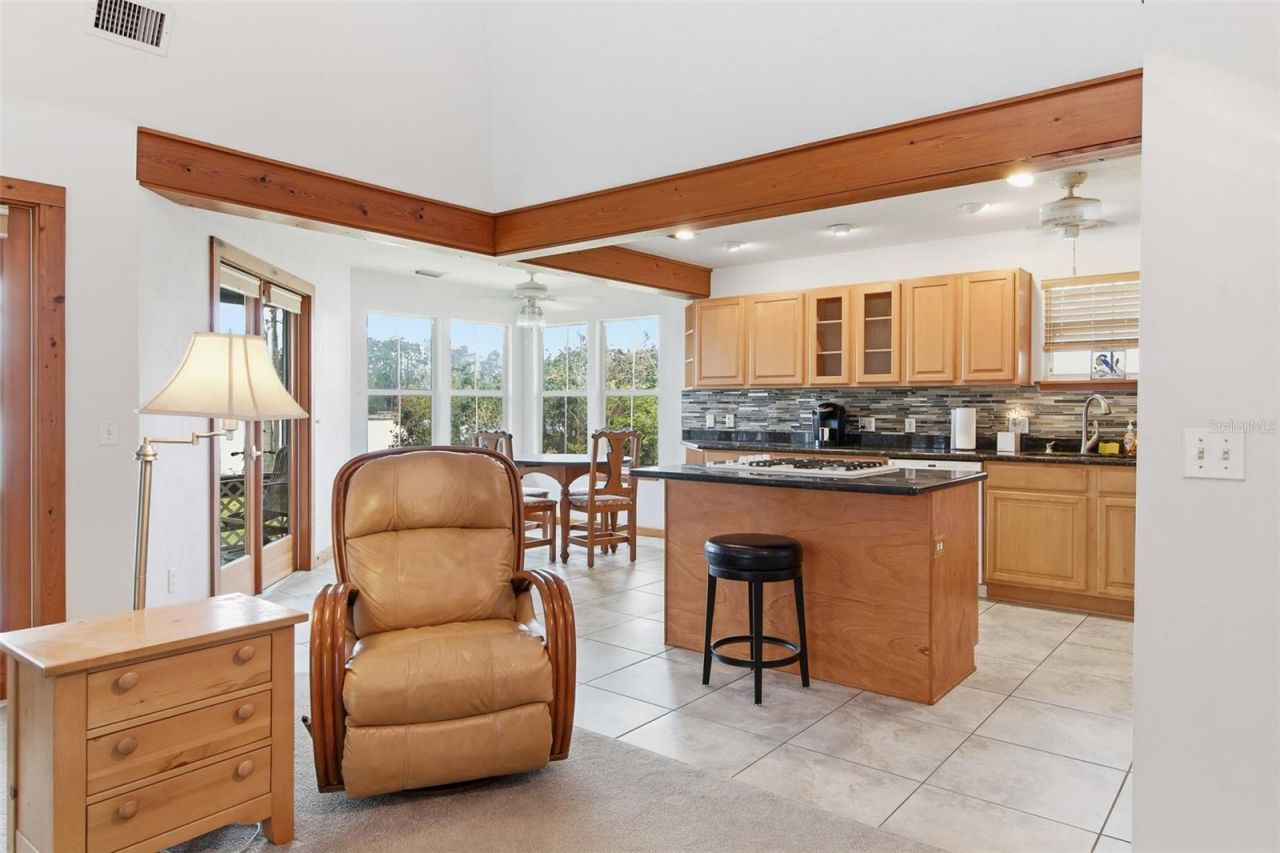 299 Riley Lake Drive, Hawthorne, FL 32640 Photo