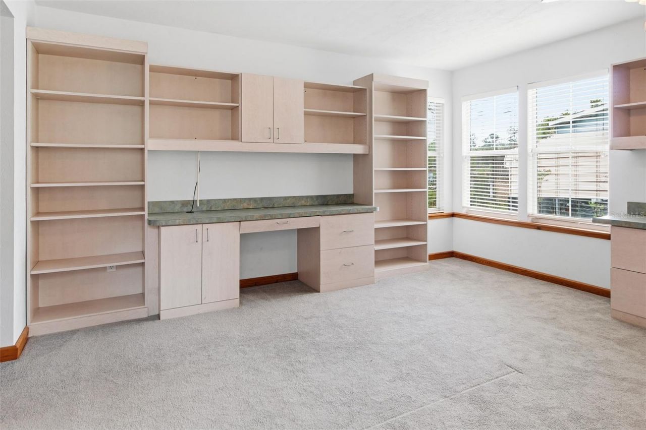 299 Riley Lake Drive, Hawthorne, FL 32640 Photo