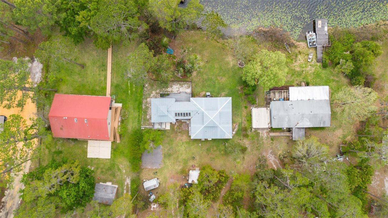 299 Riley Lake Drive, Hawthorne, FL 32640 Photo