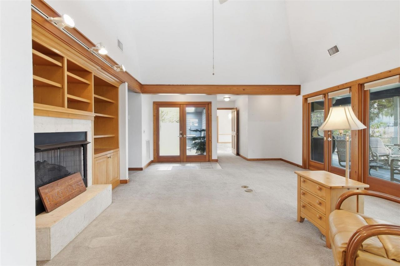 299 Riley Lake Drive, Hawthorne, FL 32640 Photo