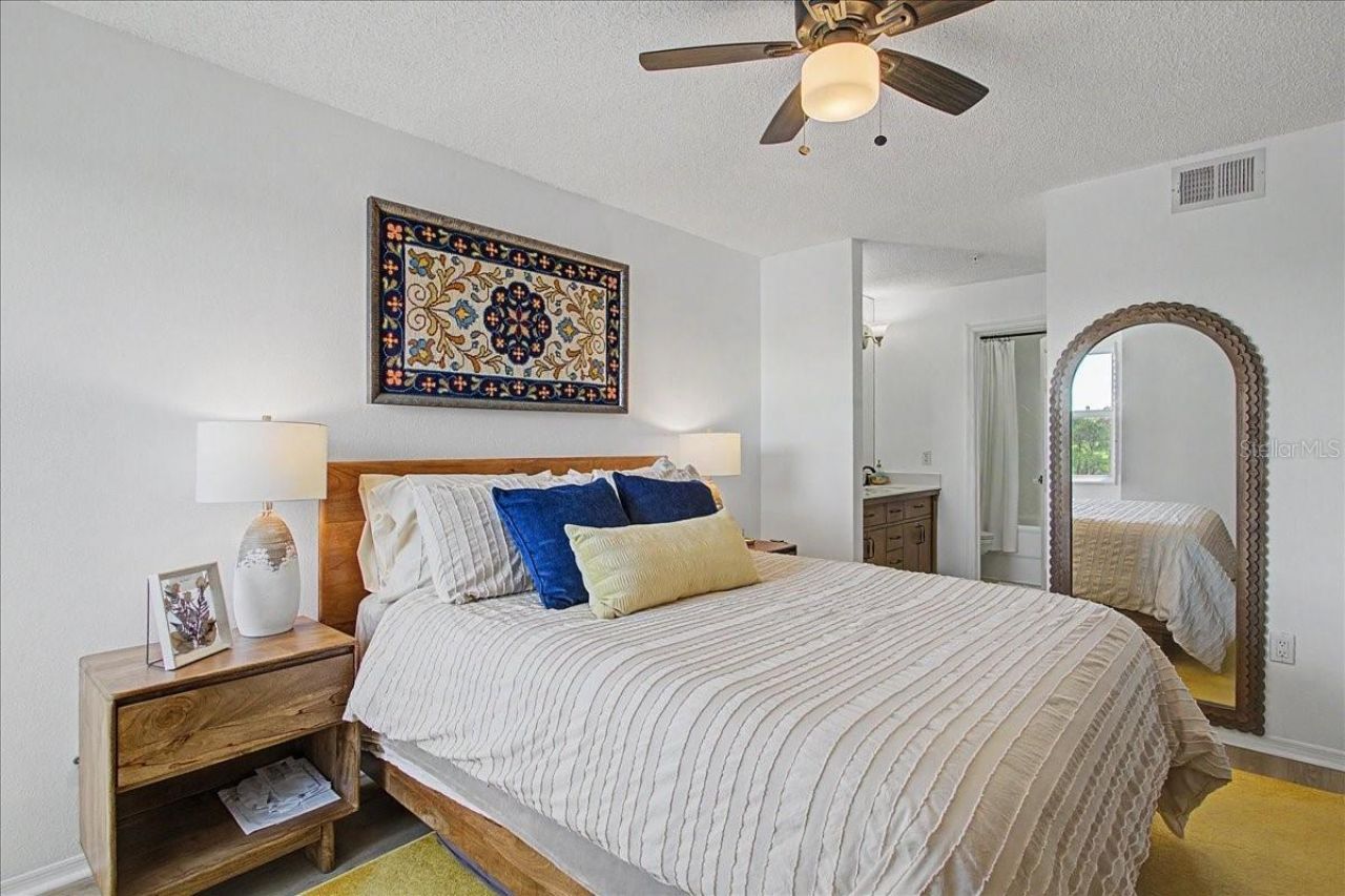 2400 Feather Sound Drive, Unit 733, Clearwater, FL 33762 Photo