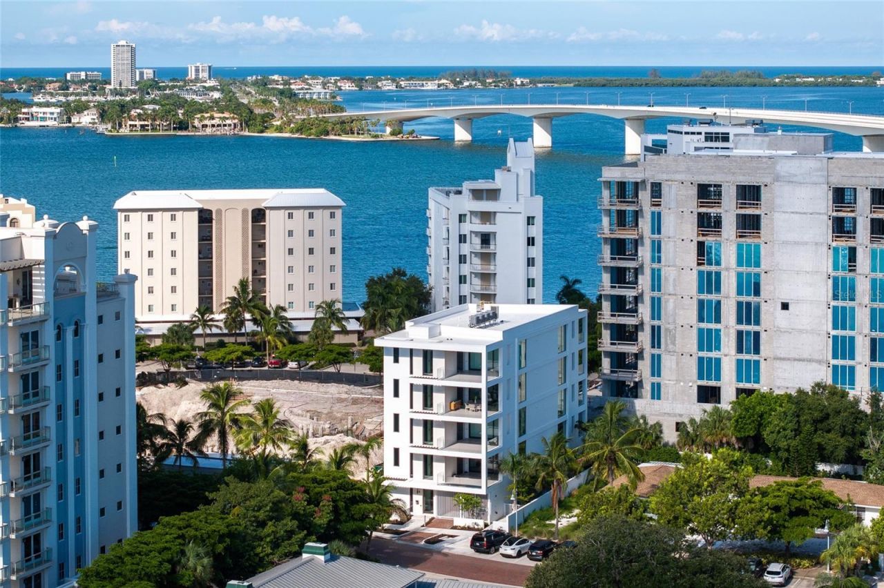 509 Golden Gate Point, Unit 4, Sarasota, FL 34236 Photo