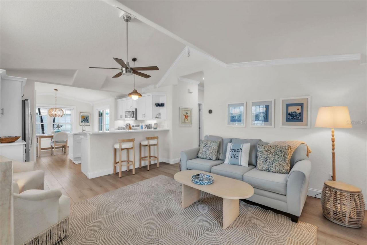 215 67th Street , Unit 6, Holmes Beach, FL 34217 Photo